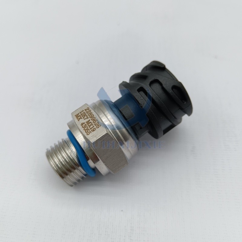 Excavator Oil Pressure Sensor VOE22899626 22899626 for Volvo EC210D EC200D