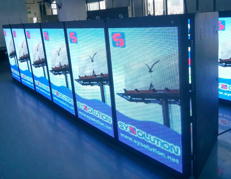 Outdoor Road Led Display Screen P2.8 P3.0 P3.9 P5 P6 Street Lighting