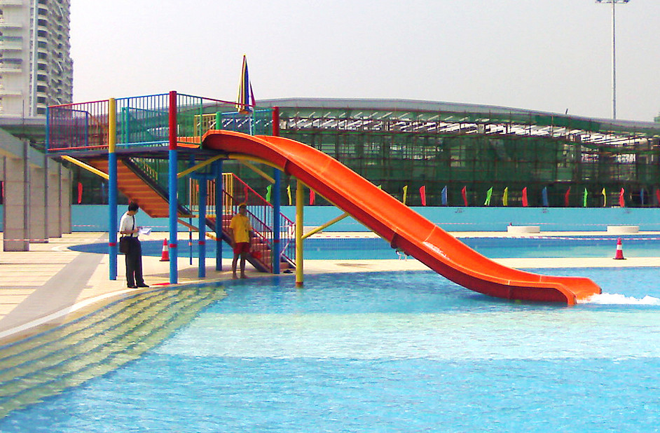 Mini Water Park Kids' Water Slides Colorful Fiberglass Swimming Pool Slide