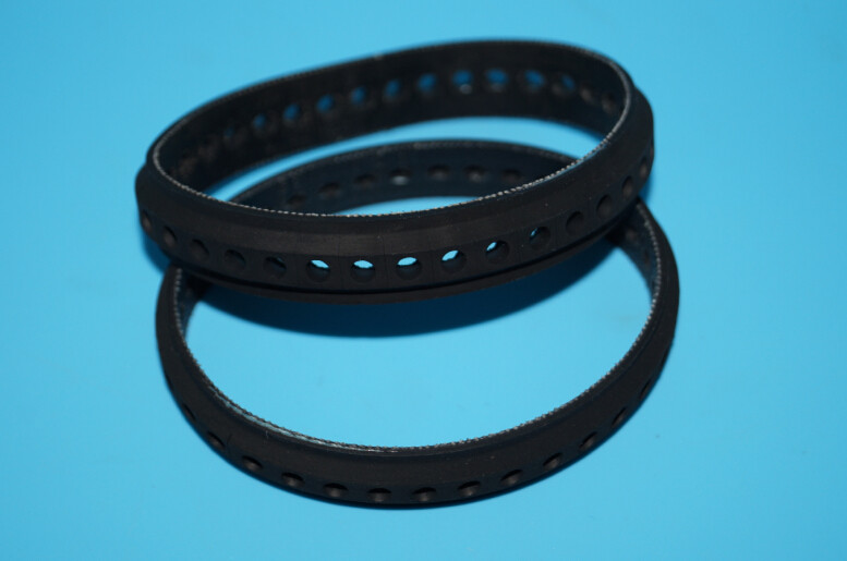 ZPO-8300-101,Komori slowdown suction tape,35 holes,komori belt