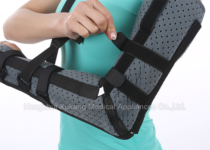 Breathable Soft Elbow Support Brace , Good Air Permeability Adjustable Elbow Support