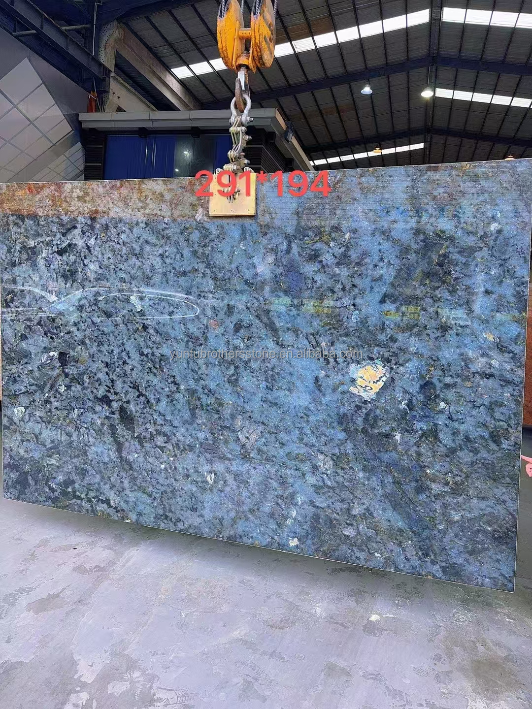 Big Slab Polished Shinning Labradorite Blue Granite Countertop and Island Table Design