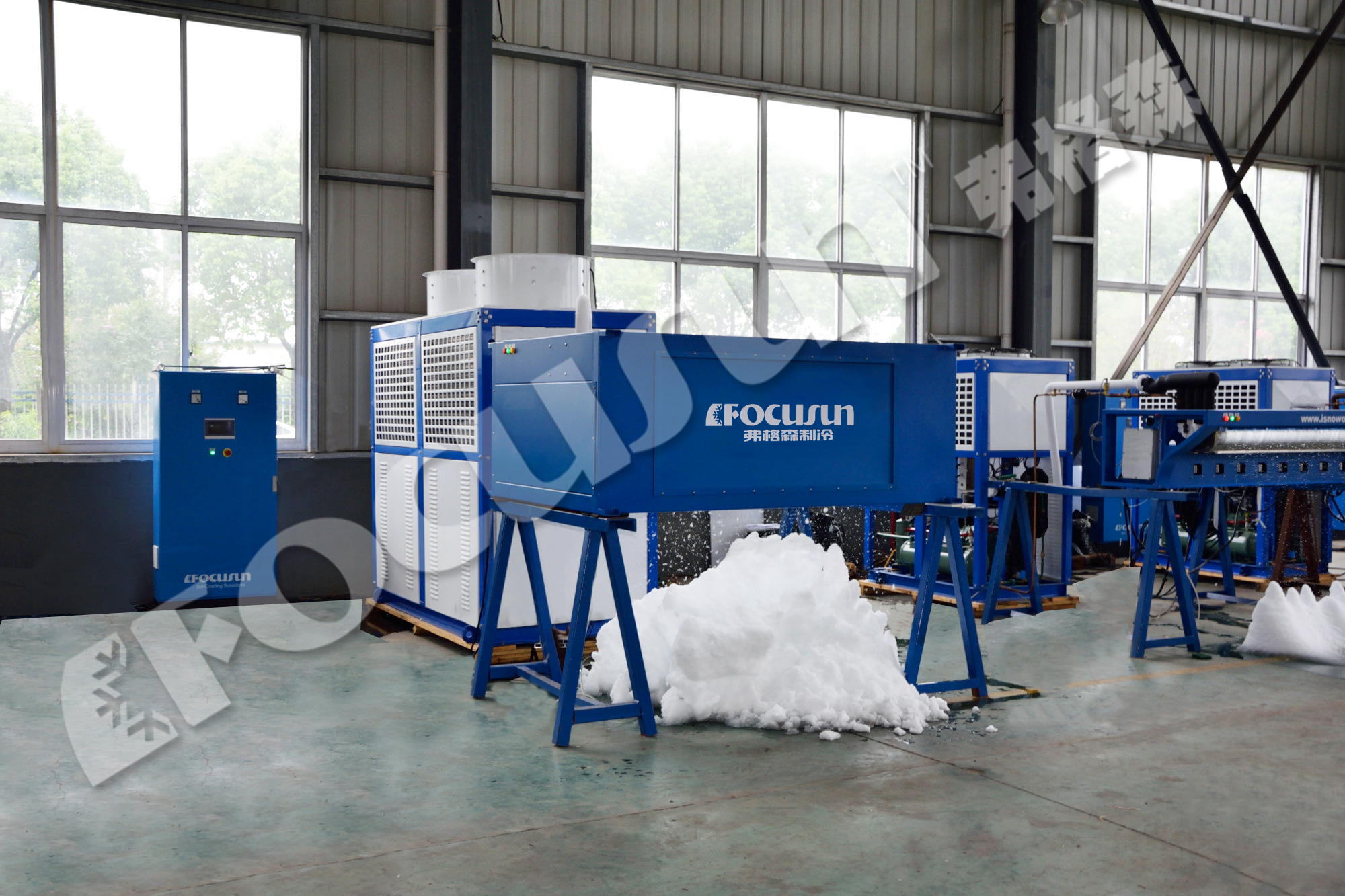 Create Stunning Snowy Landscapes with Focusun R404A Refrigerant Snow Making Equipment