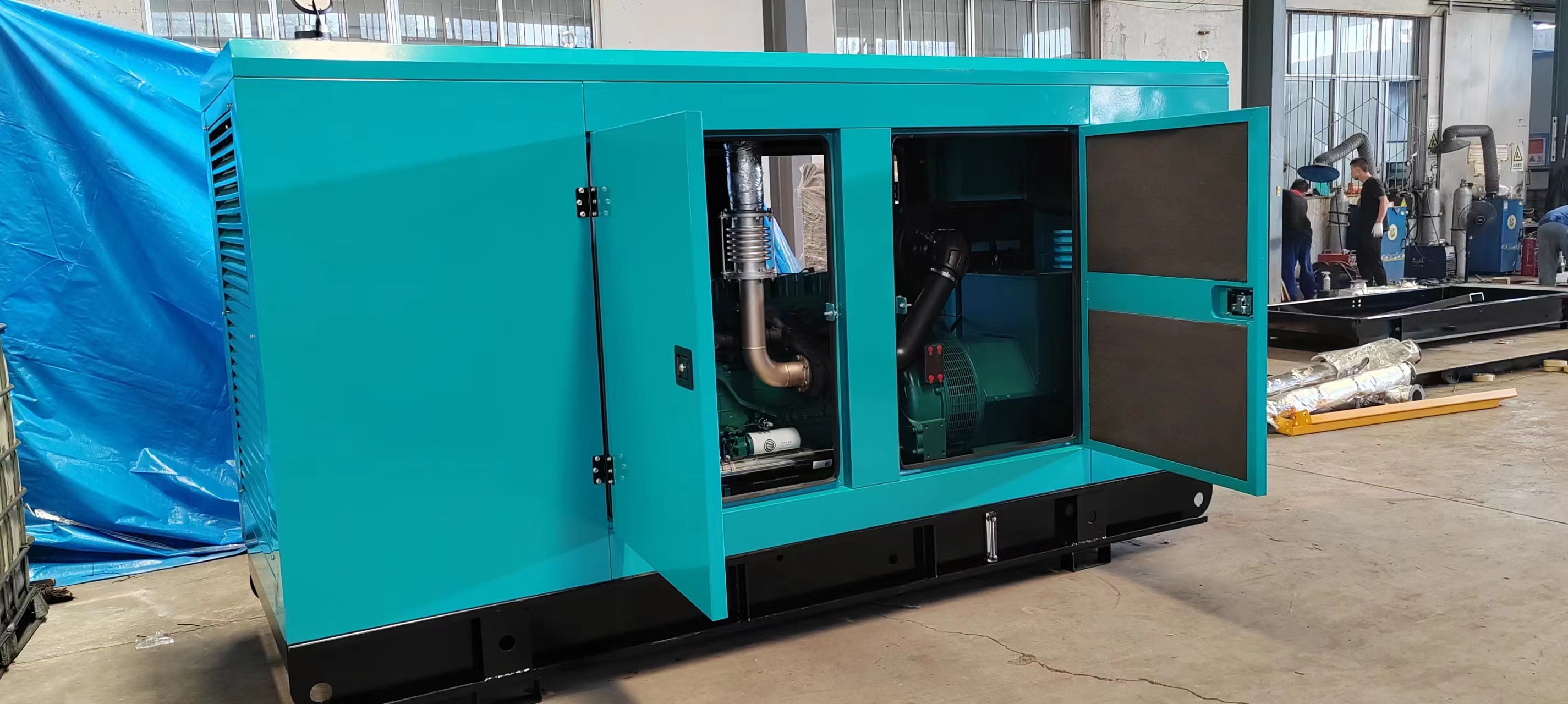 200KW Weichai Diesel Generator Set with ISO9001 Certification and Water Cooling System