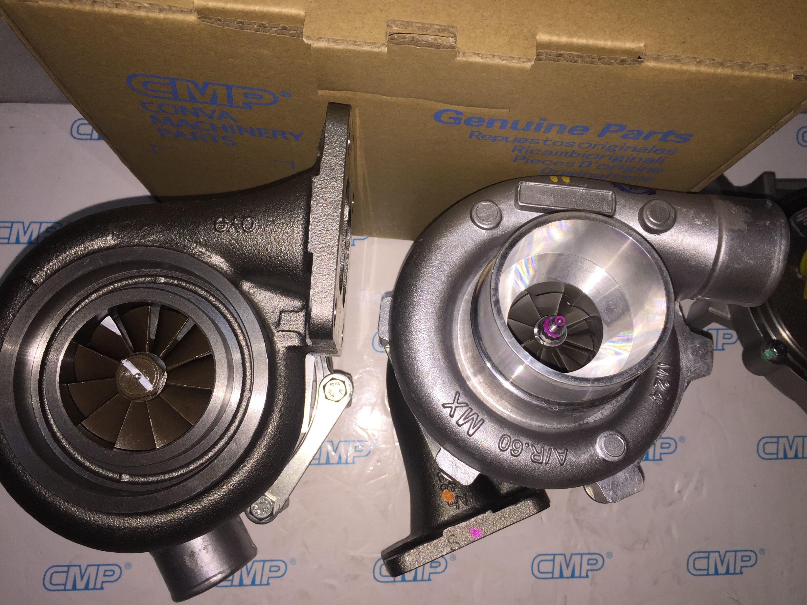 Komatsu Car Engine Turbo Parts Pc200-5 6d95l-1 6207-81-8210