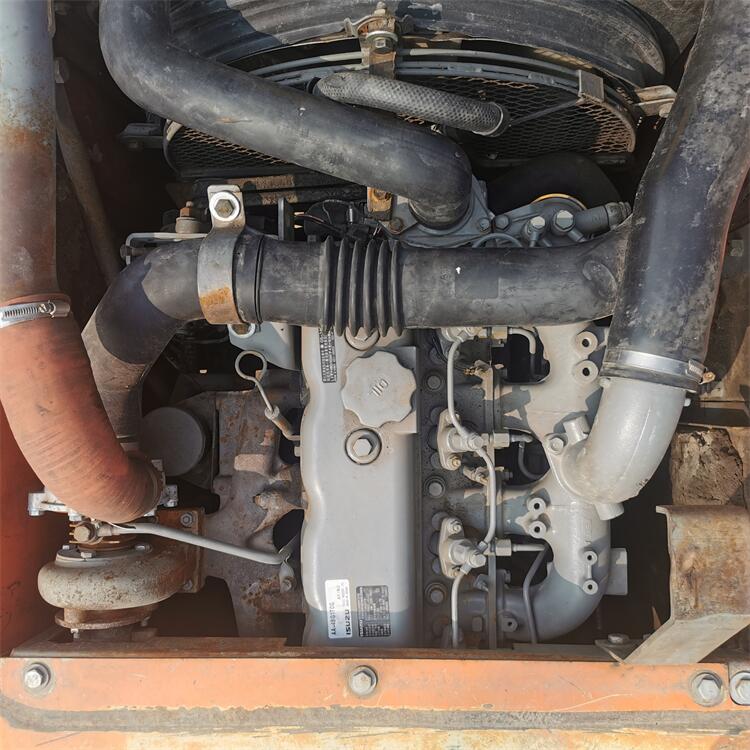 12 Ton Hitachi ZX120-6 Excavator Crawler Chain Moving Type and Original Hydraulic Valve