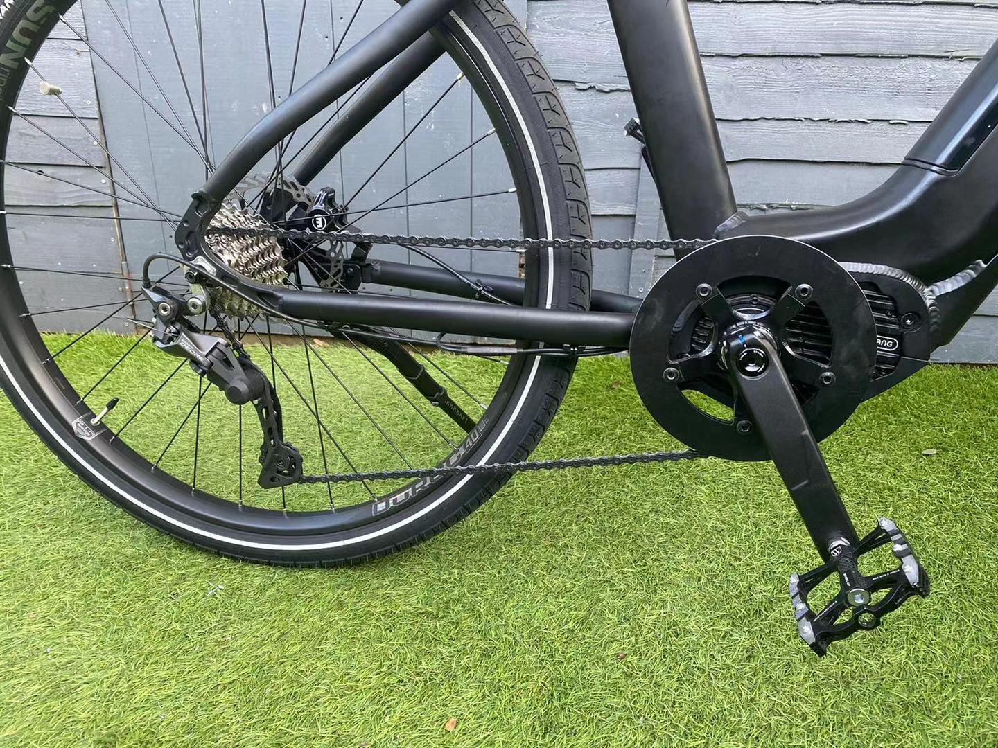 City Size Womens 26 Inch Wheel Electric Bike Step Through 48V 500W M500 Motor