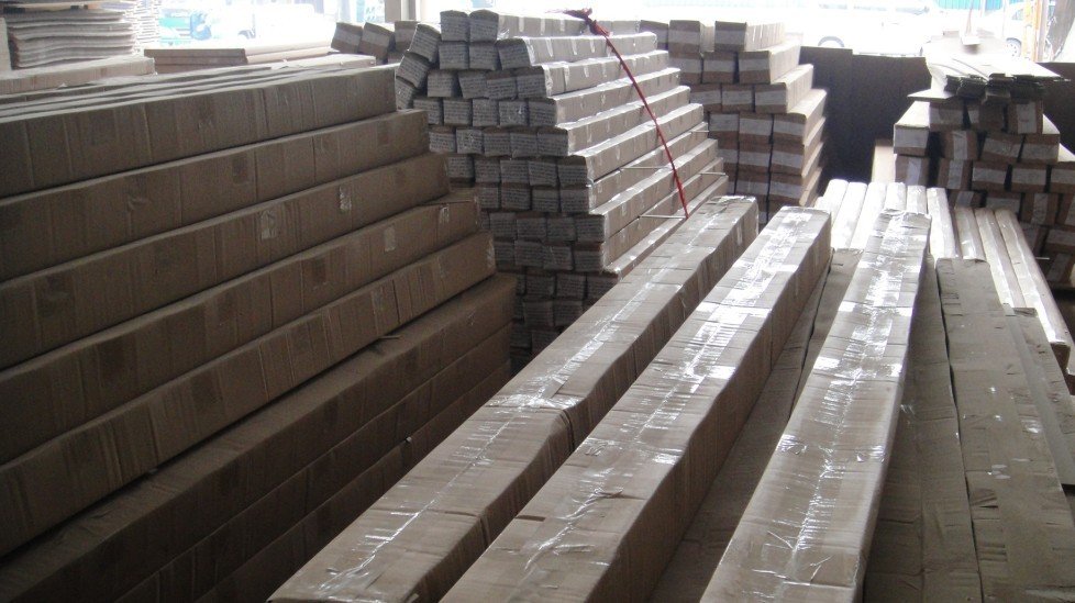 Solid Core Interior PVC Wood Doors From China Manufacturing, with clear tempered glass