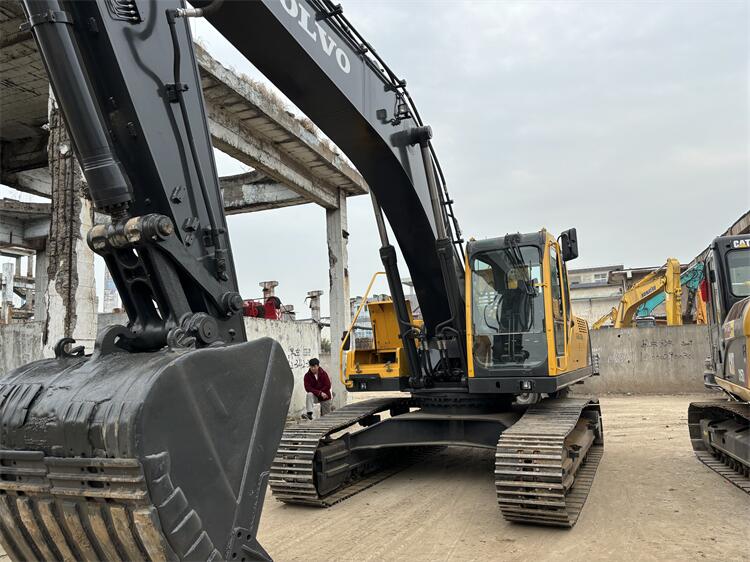 ORIGINAL Hydraulic Pump and Valve Volvo EC290 290 Excavator 29ton Tracked Digger Machine