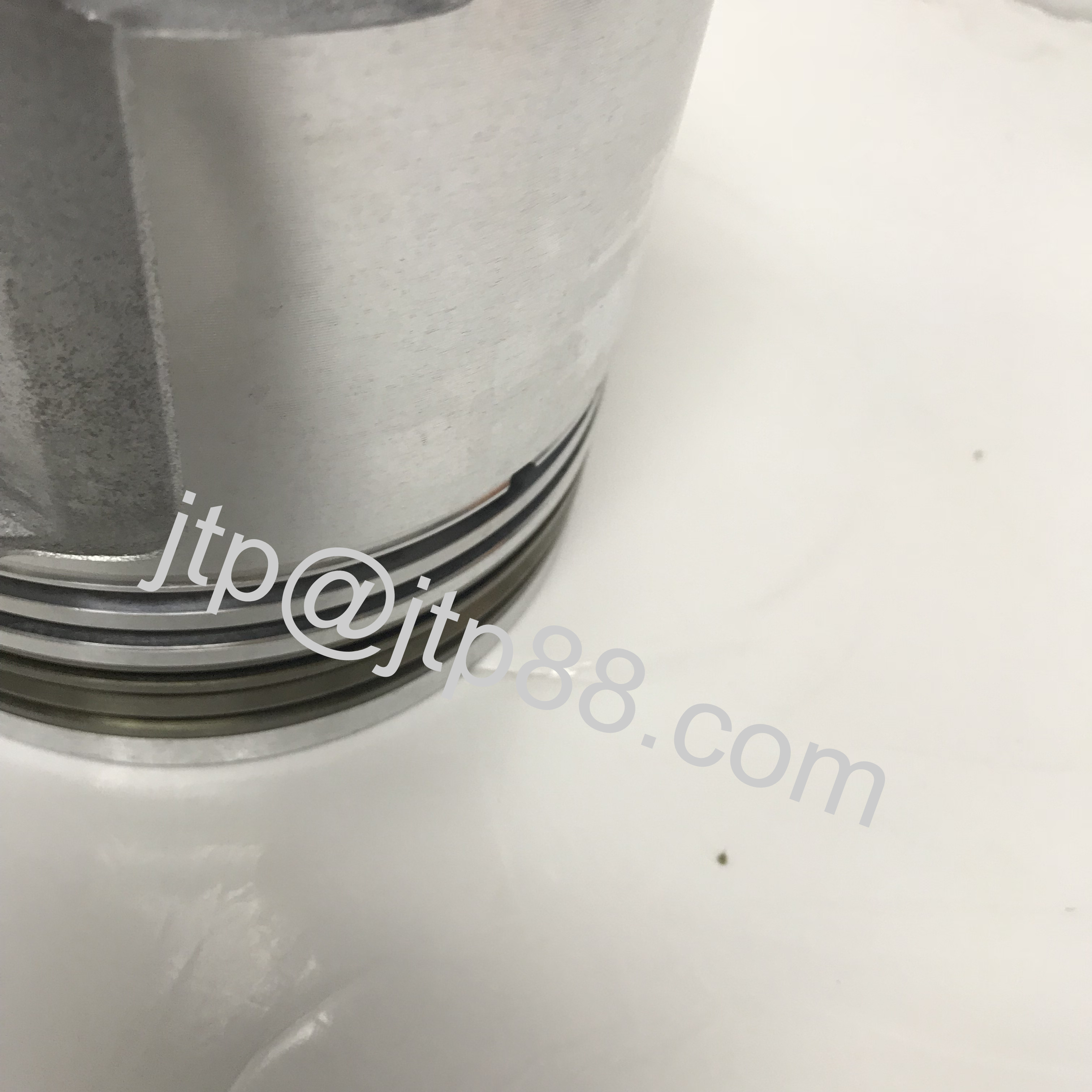 12011-Z5507 108mm FE6 Diesel Engine Piston For Japan Nissan Dump Truck / Piston Liner Kit