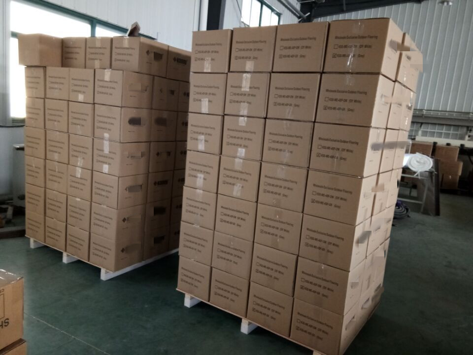 Choosen Outdoor Wood Plastic Composite DIY Interlocking Decking Tiles 300mm*300mm