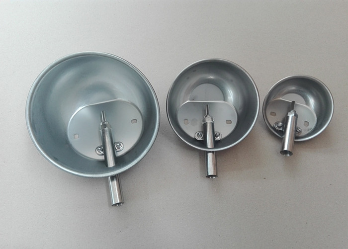 Gray Color Cow / Pig Water Bowl Different Size SS304 Materials High Strength
