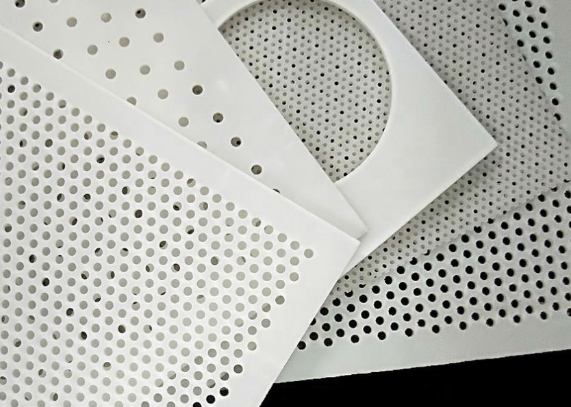 White PVC Plastic Perforated Mesh Panel Thin Sheet For Food Industry