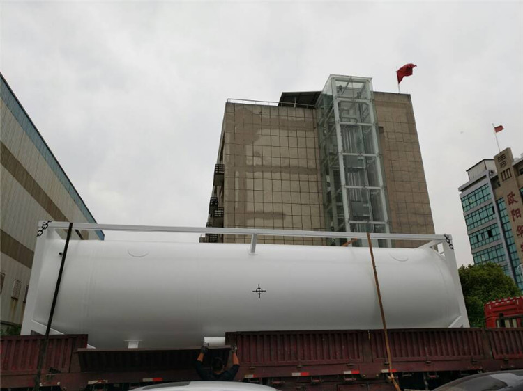 ISO9001 High Pressure Cryogenic Liquid Oxygen Storage Tanks 3500 Liters