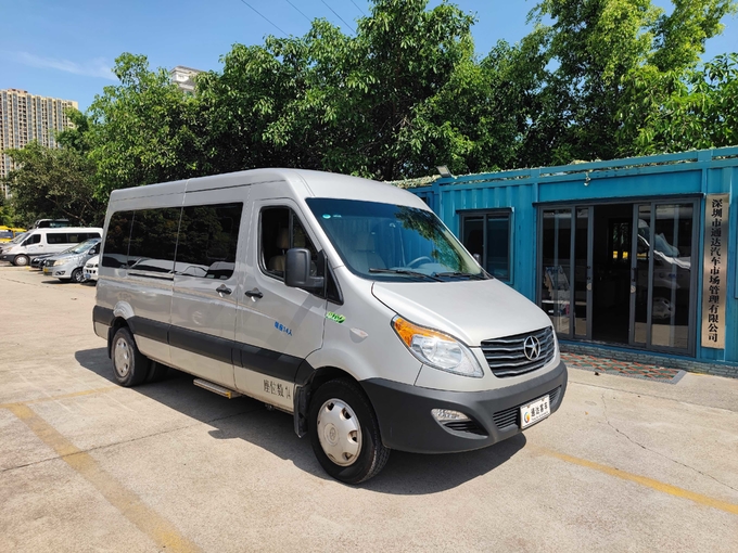 JAC Second Hand Mini Bus 14 Seats Used Passenger Van With Air Condition