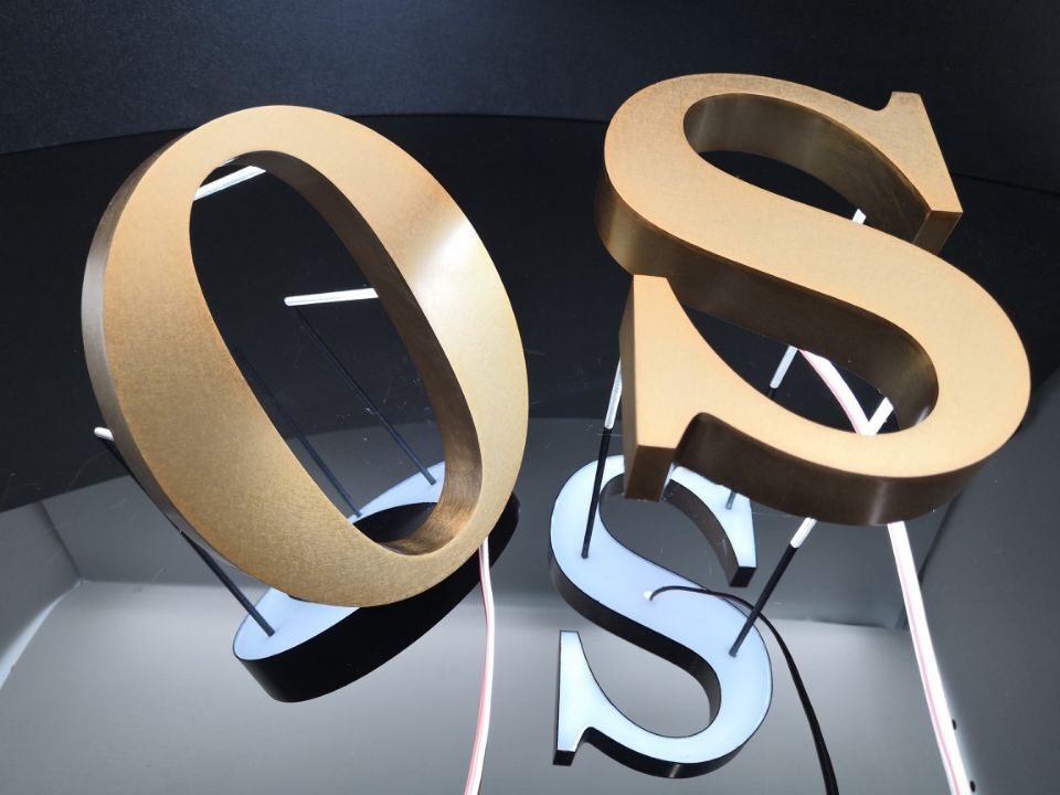 Fabricated Advertising Backlit Channel Letter Signs 3600K With Acrylic / PC Backer