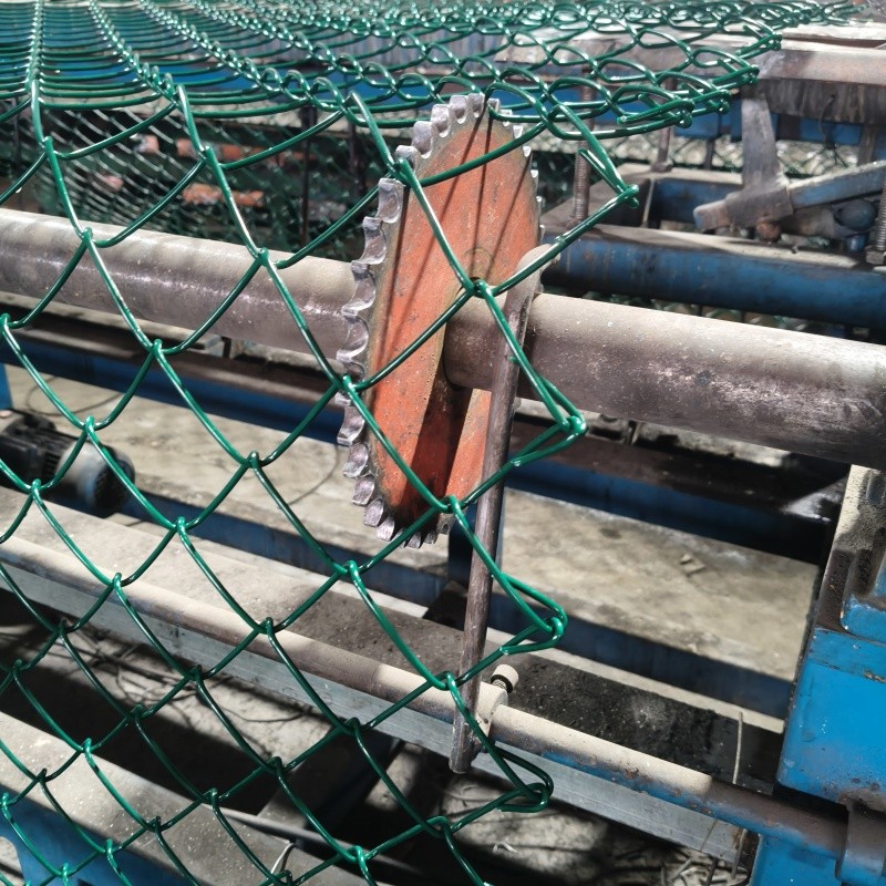 Varies Chain Link Fencing Ultimate Combination Of High Strength And High Flexibilitymetal mesh fencechain link wire mesh fence