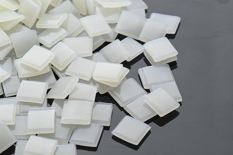 Wholesale Excellent Elastic Bonding Strength Glue Hot Melt Adhesive For Epe Foam