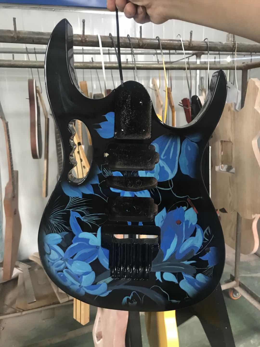 Custom Ibanez Style Jem77p Steve Vai Electric Guitar in Blue Floral Pattern