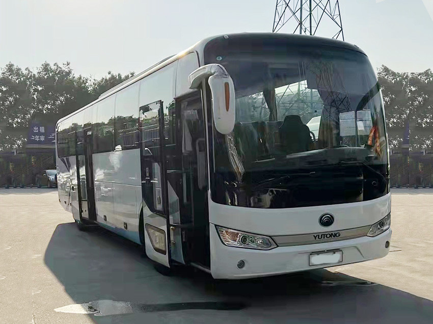 Euro 5 LHD Diesel Used Passenger Bus 55 Seats Yutong ZK6125HQT5Z