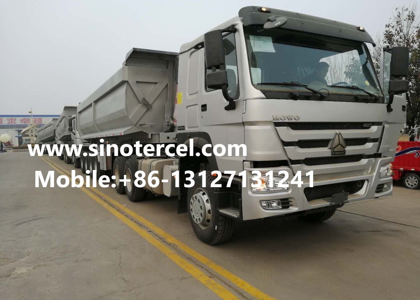 4Axles 42CBM White Tipper Dump Semi Trailer With 80 Tons Loading Capacity