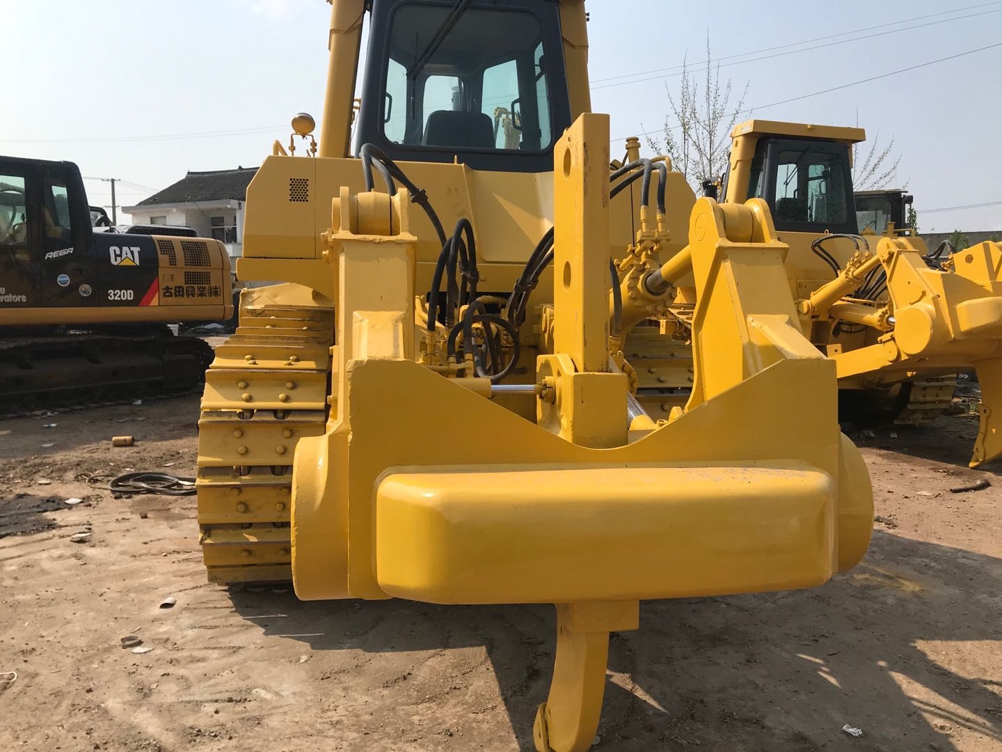 Second Hand Komatsu D155AX-5 Bulldozer In Excellent Condition