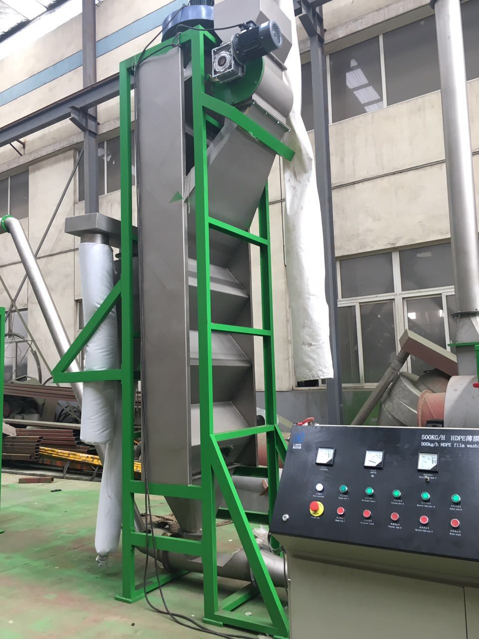 Waste Milk Bottle Plastic Recycling Machine Crushing Washing Drying Line