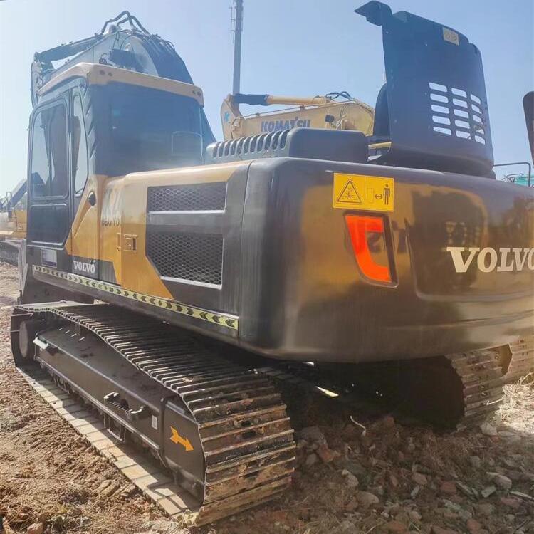 Volvo240 24TON Crawler Excavator with 1.2M³ Bucket Capacity and Wonderful Condition