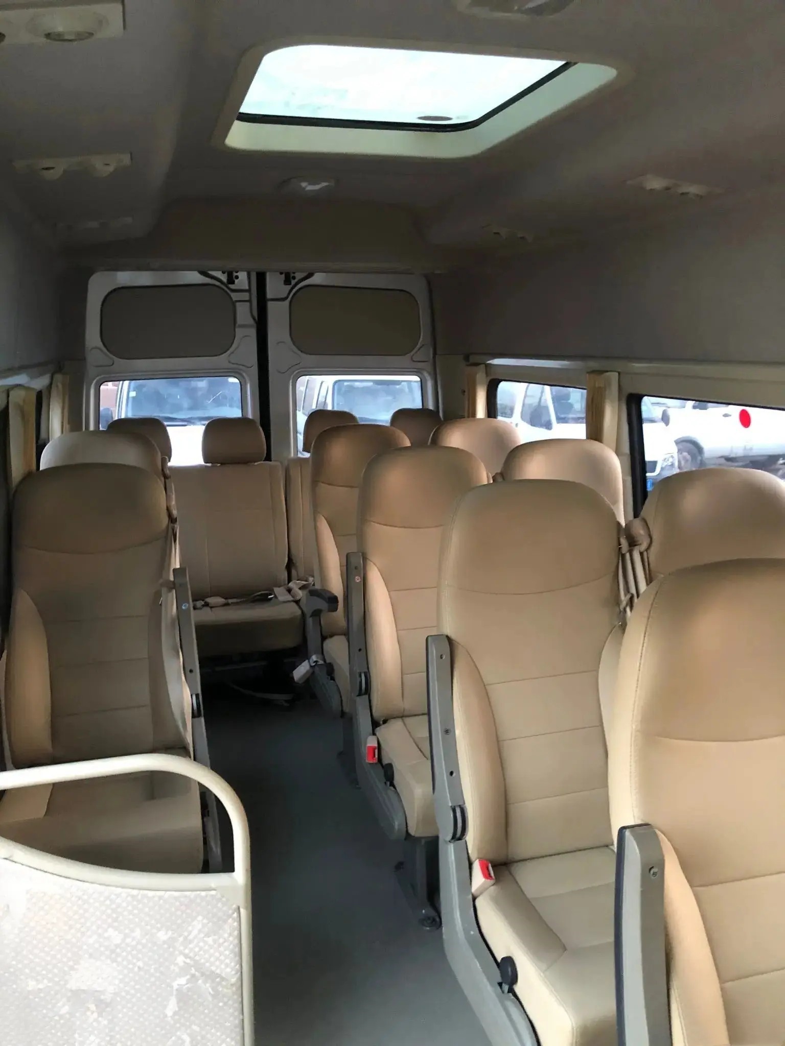 Used Minibus Dealers 17 Seats Front Engine Manual Transmission Used JAC SUNRAY Minibus