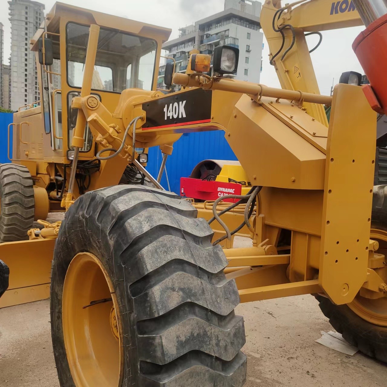 Caterpillar 140G Grader Used Road Grader For Leveling Road Surfaces And Building Roads