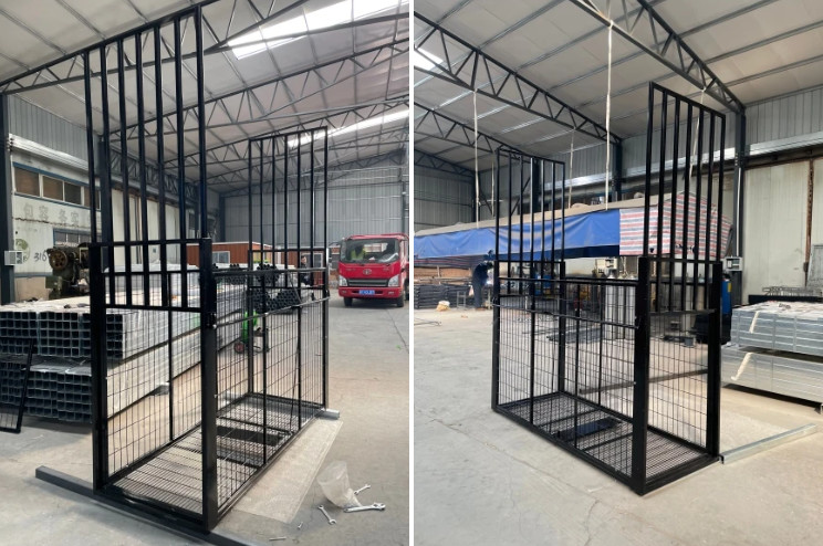 Two Door Animal Trap Cage 2.2M Collapsible Large Wild Animal Cage For Boar Wolf Fox