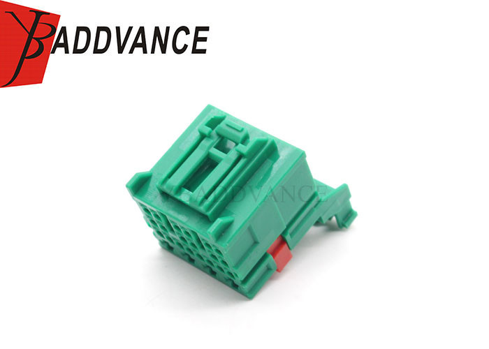 24 Pin 1-2295389-4 PA66 Female Green Crimp Connector With Terminal For Car