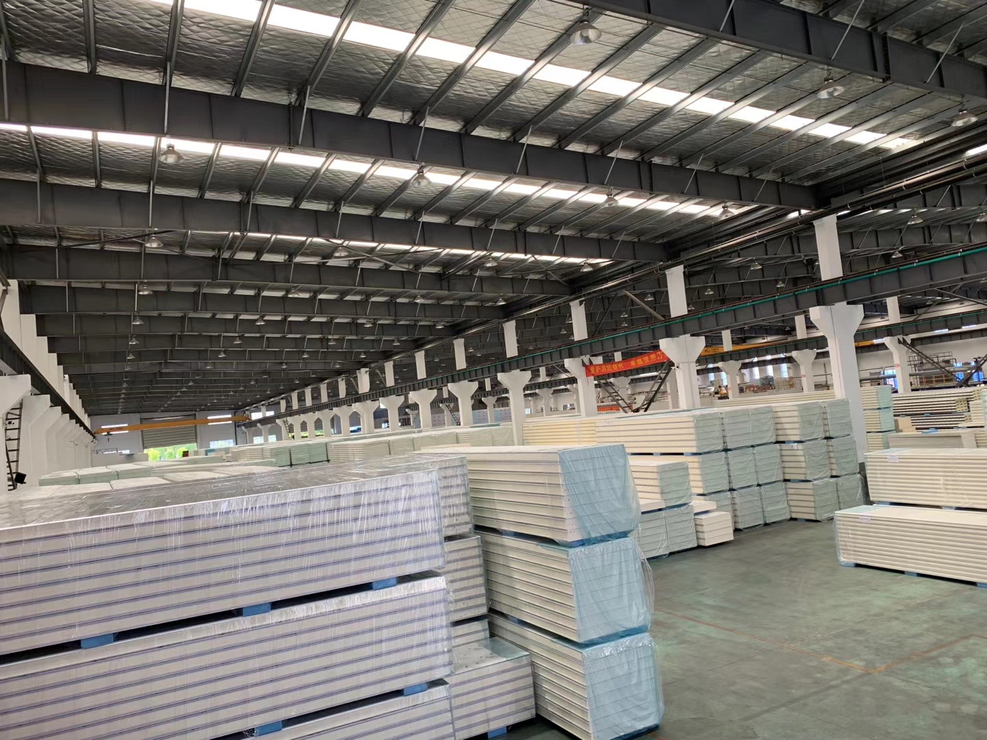 2 Floor Flat Pack Prefab Container Van House With Light Steel Frame Sandwich Panel Wall
