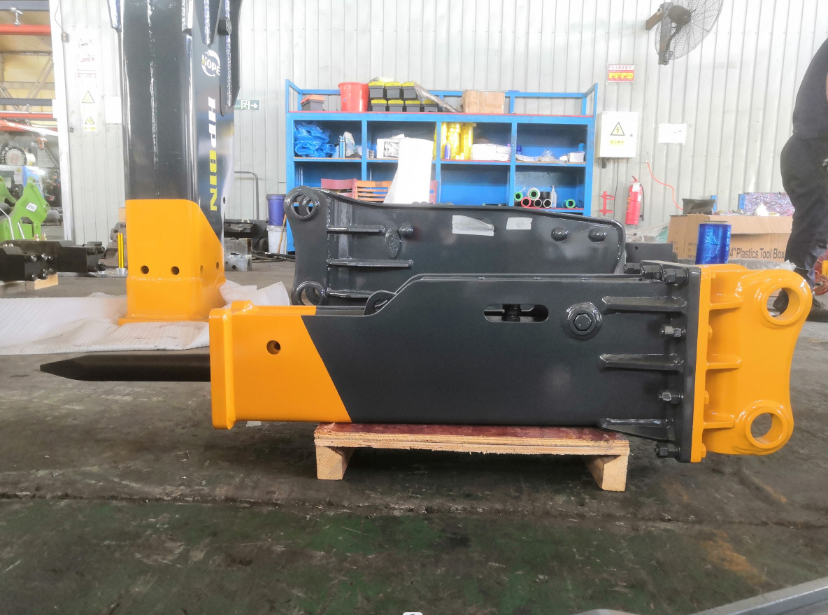 Xcmg Mini Excavator Hydraulic Breaker 0.8 Ton-2.5 Ton Tower Type35