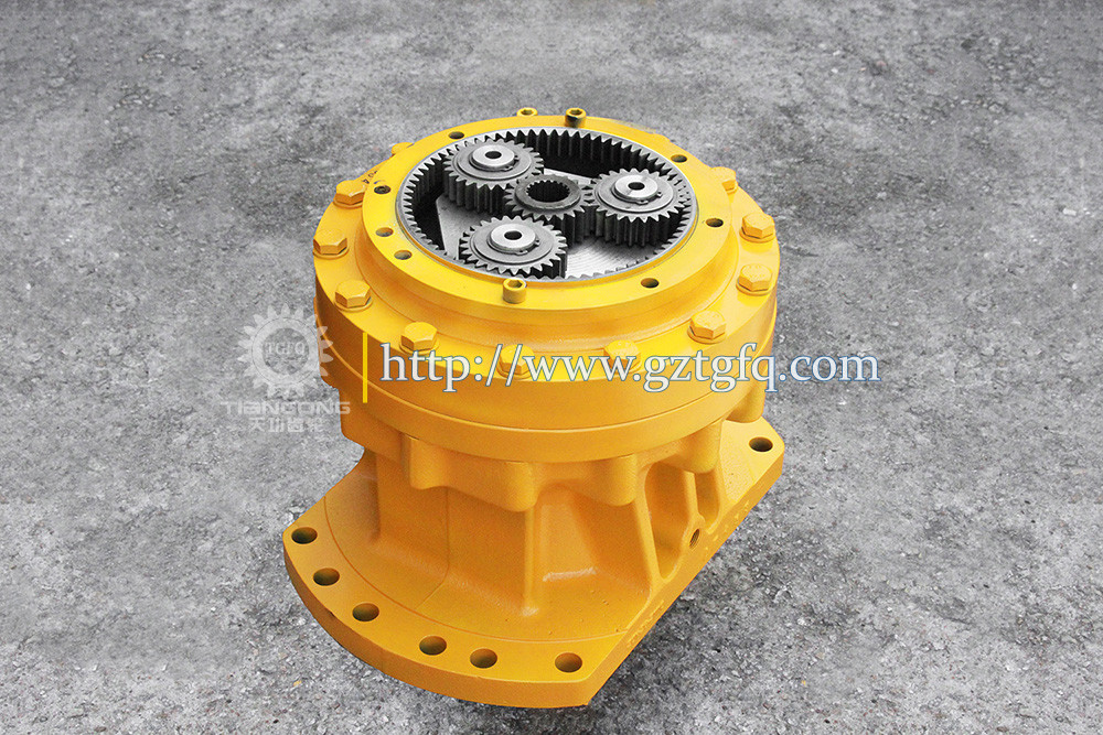 Komatsu PC200-6 6D95 Excavator Spare Parts 20Y-26-00100 Swing Gearbox