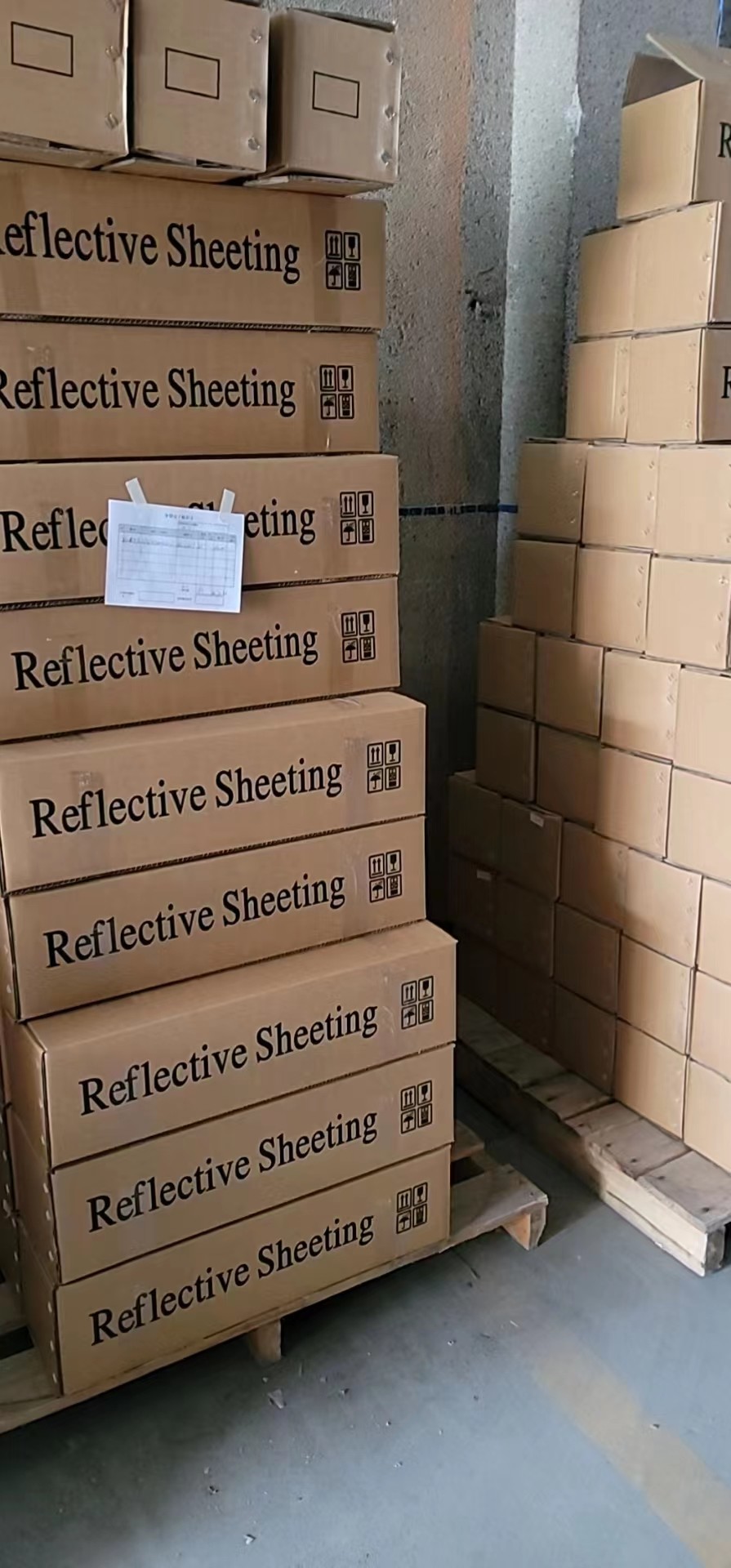 PET Material Reflective Vinyl Sheeting 3100 For Road Sign With Red / Yellow / Blue / Green Color