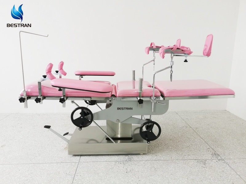 Manual Hydraulic Gynecological Operating Table For Diagnostic And Therapeutic Procedures