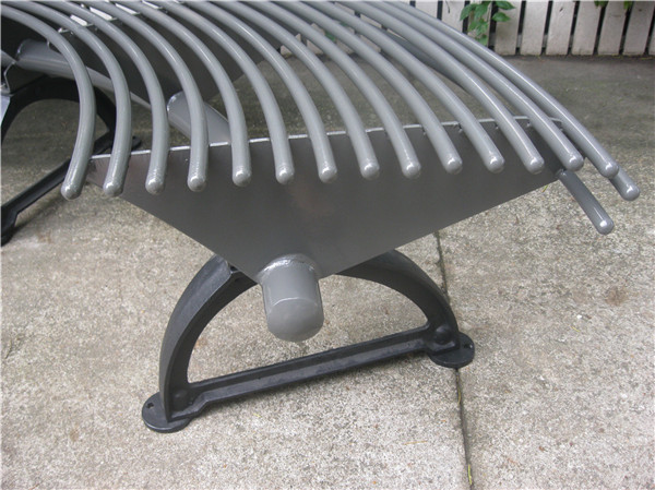 Metal Iron Curved Outdoor Tree Bench Waterproof Rustproof For Street Garden