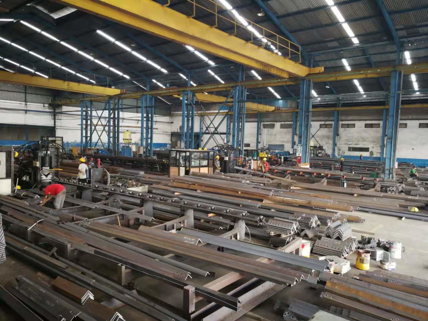 Hydraulic Power Supply High Speed CNC Angle Punching Cutting Machine With Marking Function