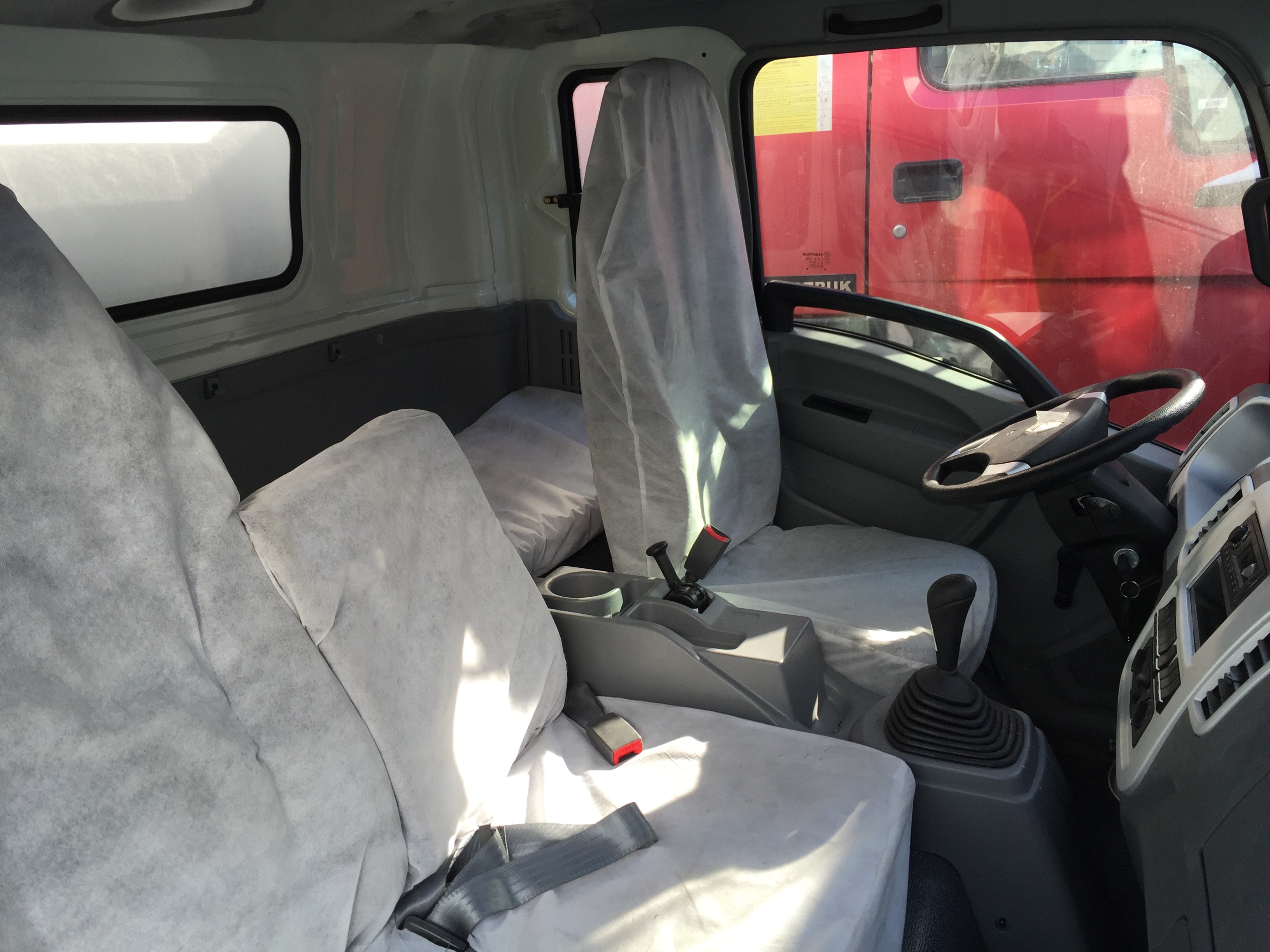 Small Refrigerated Box Truck 1 To 10 Tons For Transporting Frozen Foods