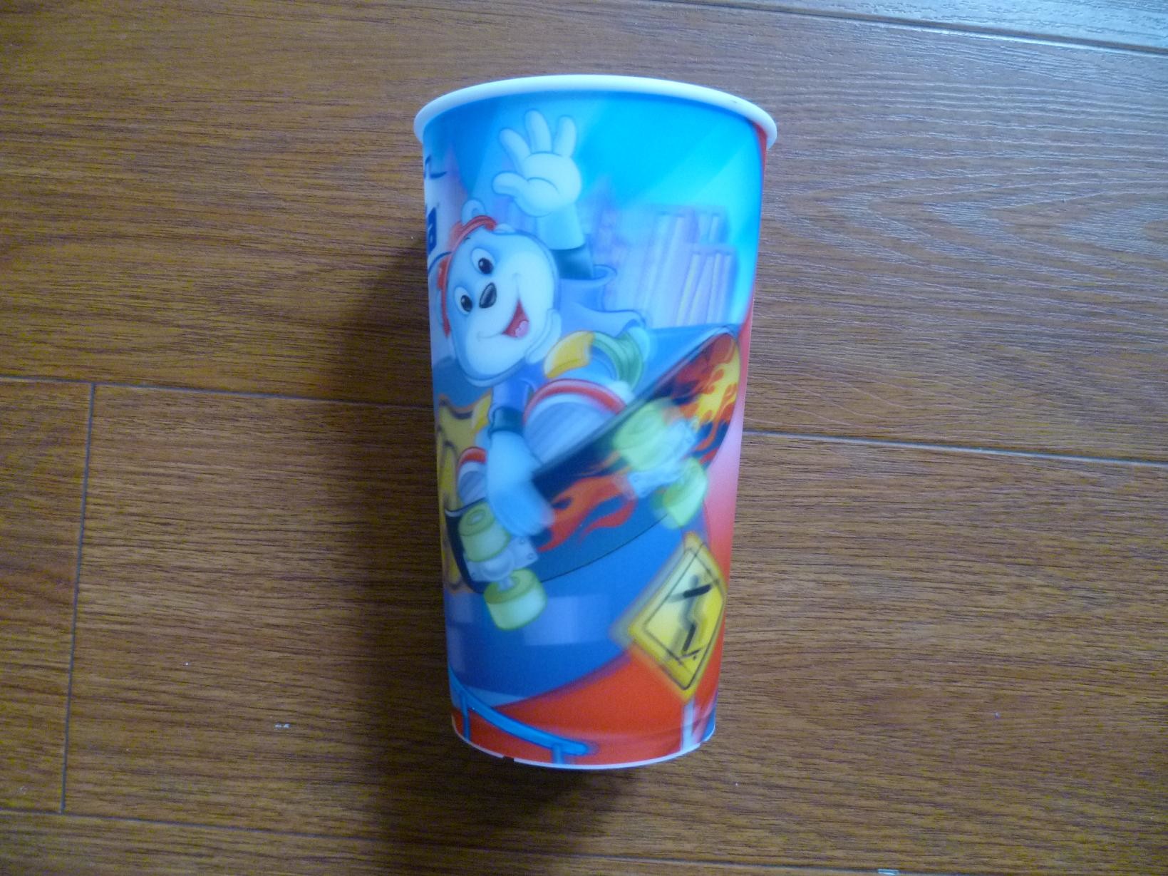 PLASTIC LENTICULAR lenticular printing kid picture changing mug plastic cup pp 3D Lenticular Cup with lid