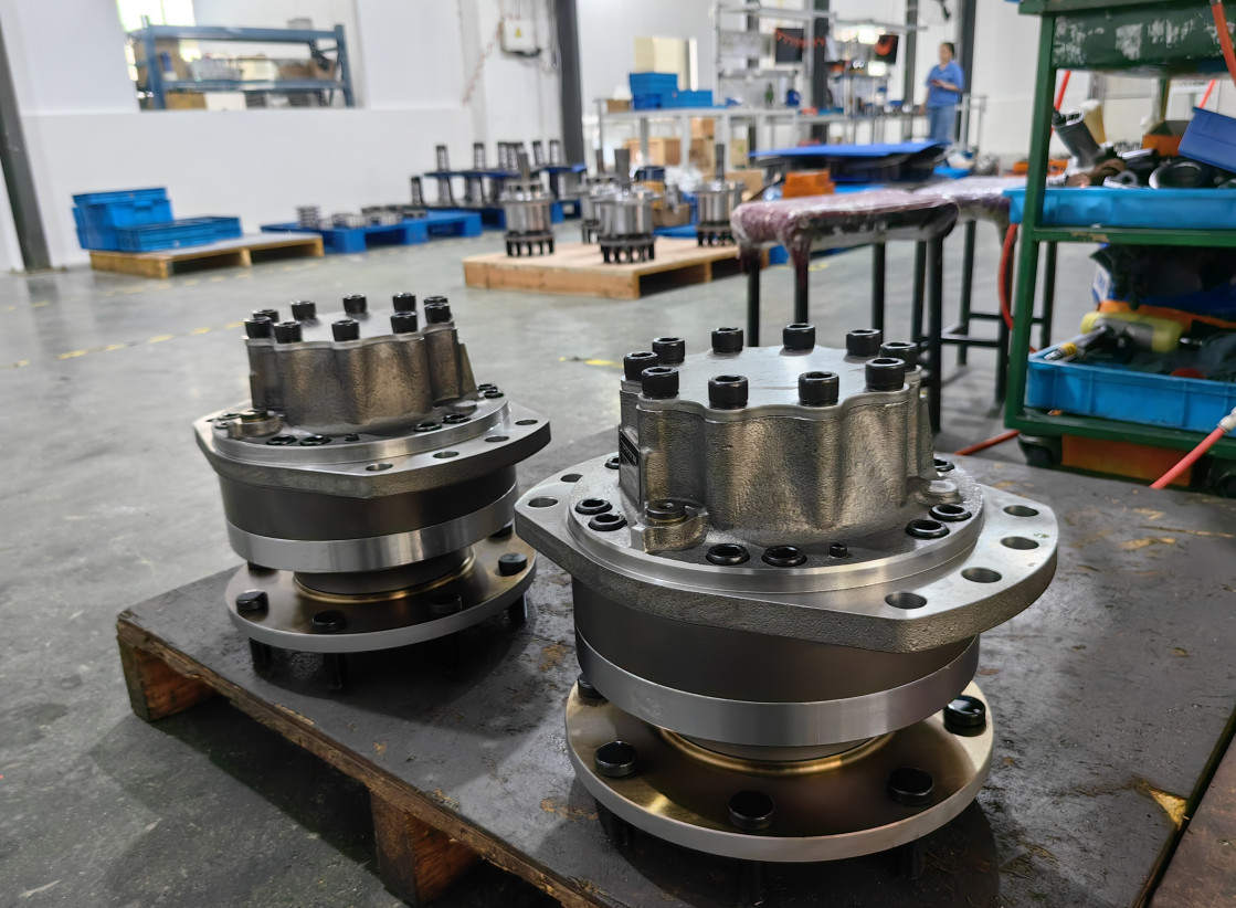 Rexroth MCR MCRE Hydraulic Motor And Repair Kit Stator Rotor Wholesale Retail Motor Assembly And Parts Made In China HCRE05-0-12A-A05-1220-0