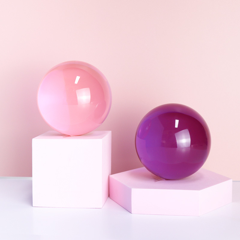 Factory wholesale Customized resin decoration clear acrylic balls colored decorative ball transparent acrylic toy balls