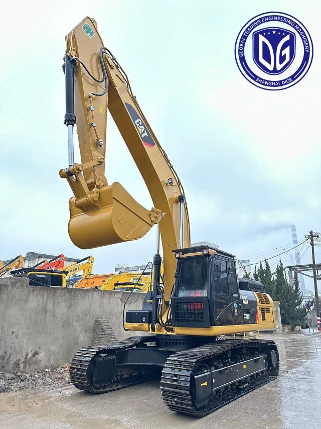 Multipurpose 330D 30 Ton Used Caterpillar Excavator With High Digging Efficiency