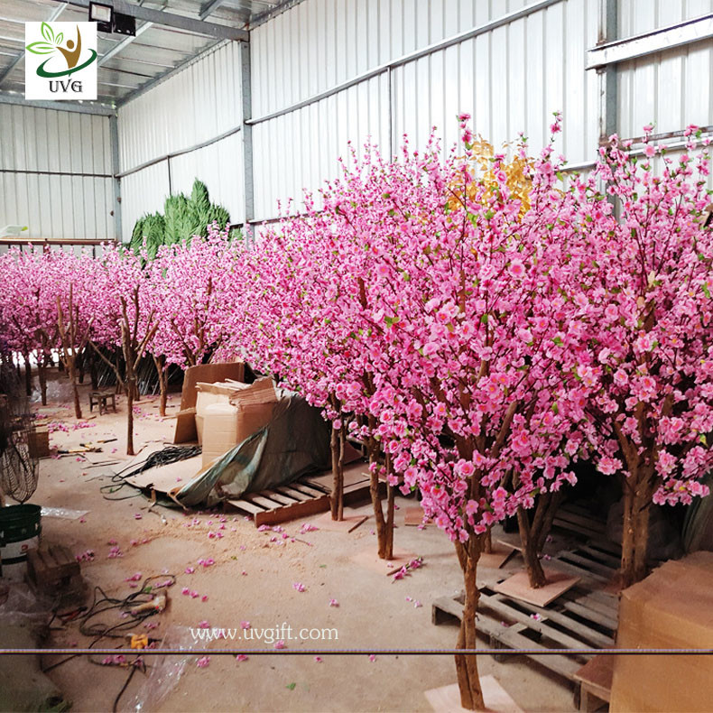 UVG small artificial peach blossom wooden tree wedding reception decorations selling products CHR166