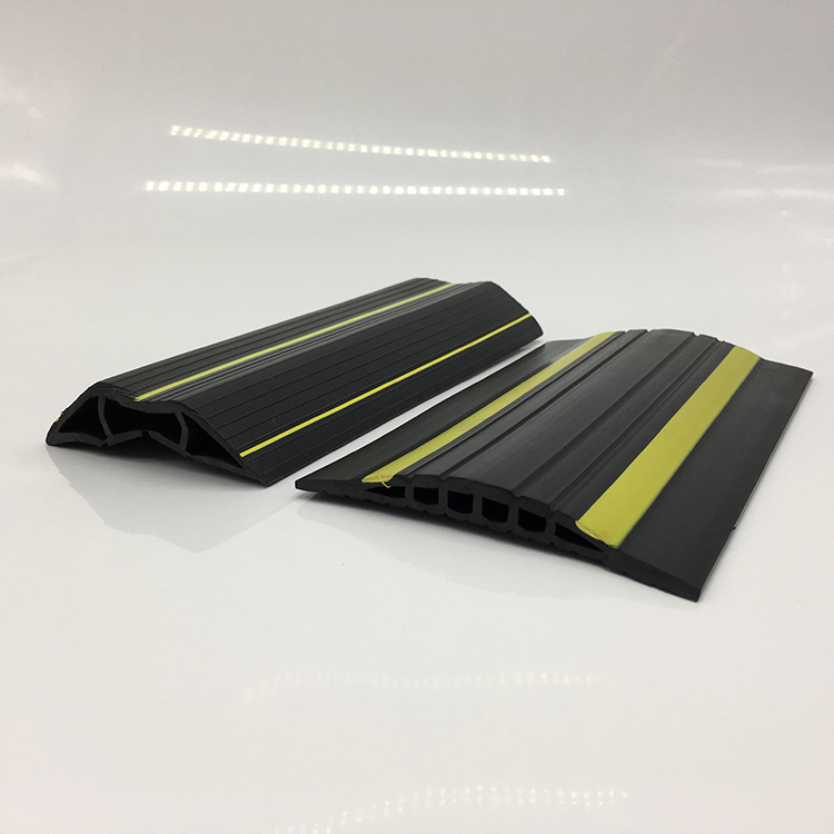 Outdoor Doorway Threshold Ramps Non-Slip Solid Rubber Portable Sill Scooter Ramp