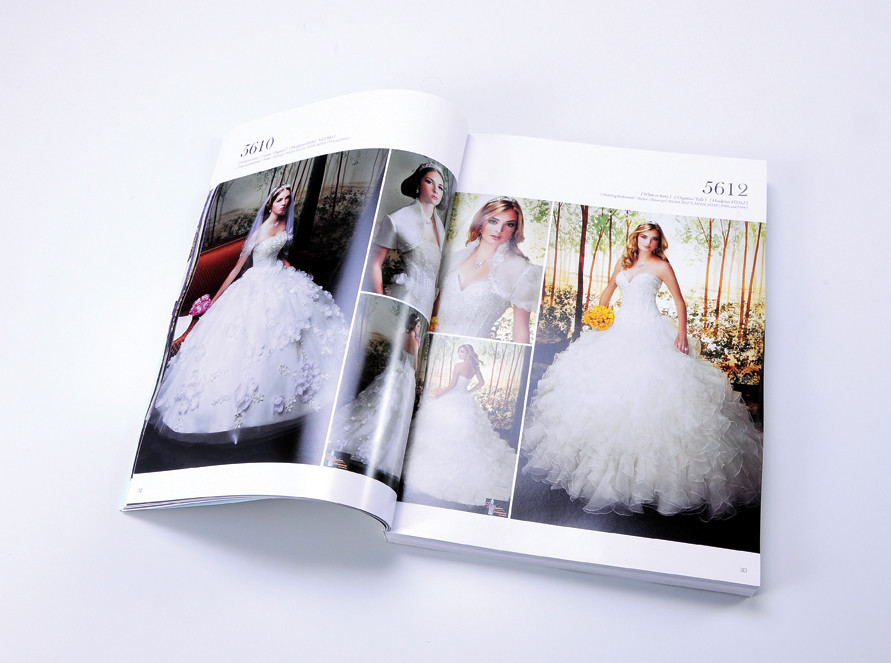UV Coating Coloring Book Printing CMYK Perfect 288pages Hardcover