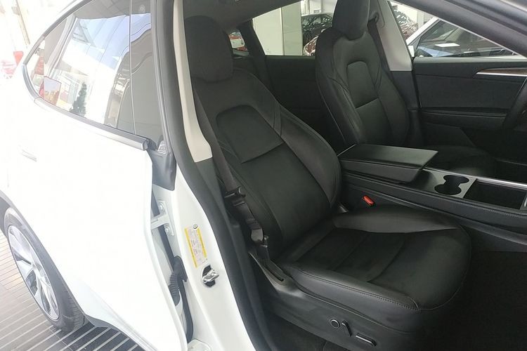 Electric Car With Low Speed Electric Car Equipped With 72V 3.5KW Motor