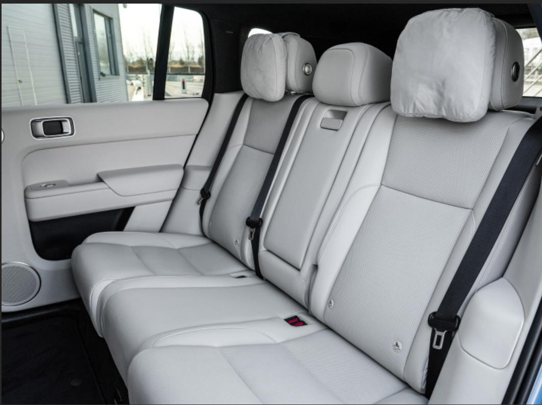 LI L7 2023 Pro 5 Door 5 Seats Medium And Large SUV Left Hand Steering