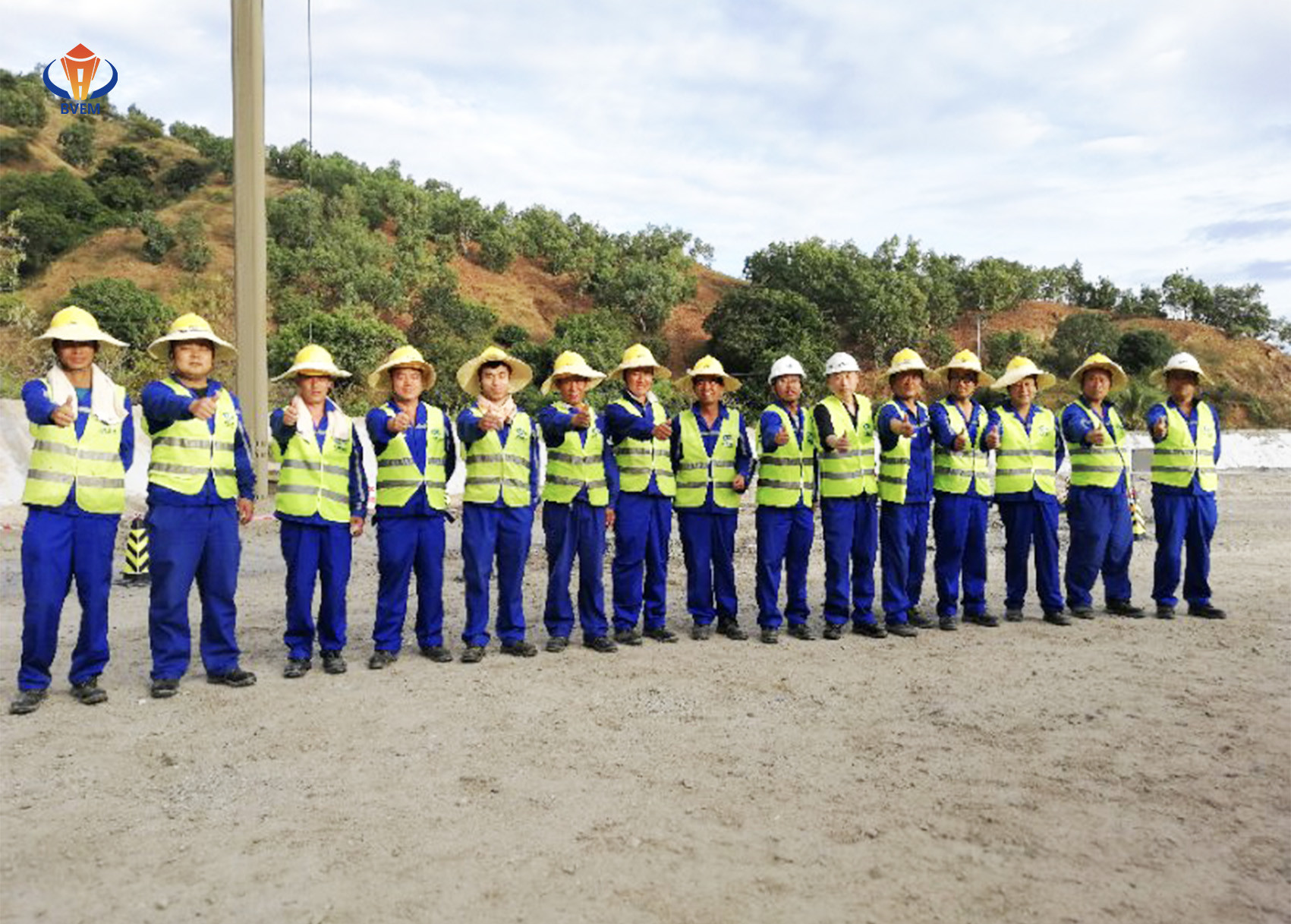 High Penetration Capacity Vibrating Floater 380 V For Piling Construction